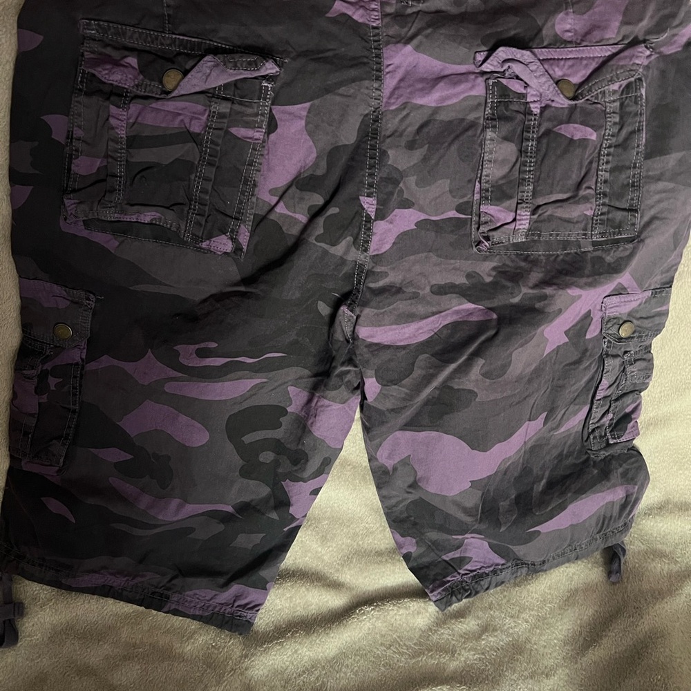 Men's Camouflage Cargo Shorts - Purple and Black